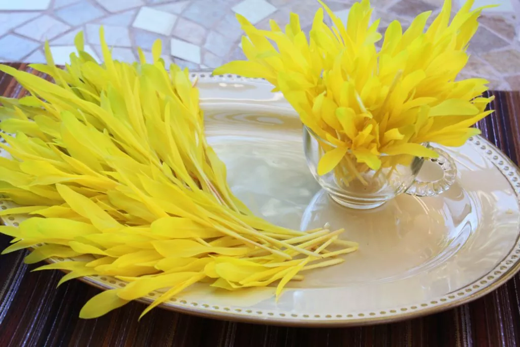 фото желтой микрозелени кукурузы попкорн